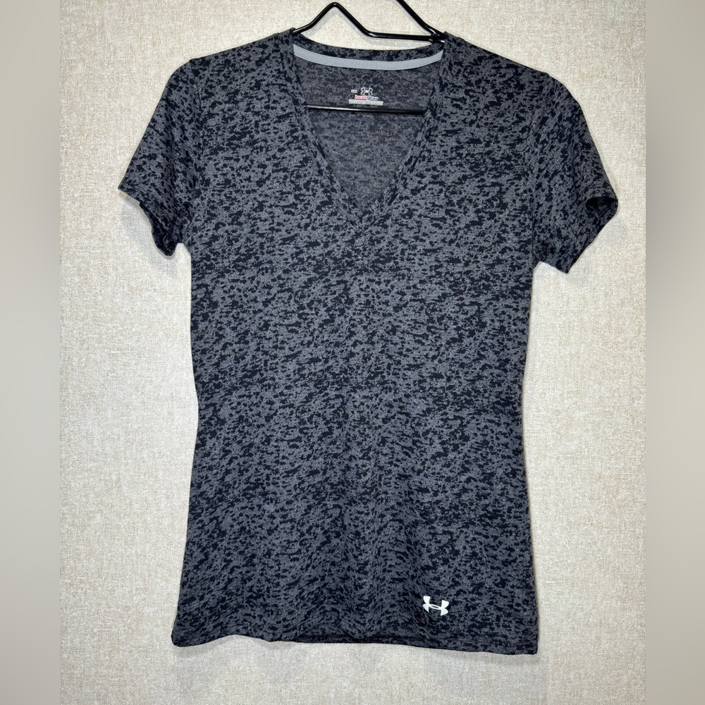Under Armour HeatGear Black And Gray Lightweight T-Shirt Activewear Size S